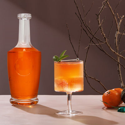 OEM/ODM Accettabile 750ml Super Flint Glass Empty Liquor Bottle per Whiskey Gin Vodka