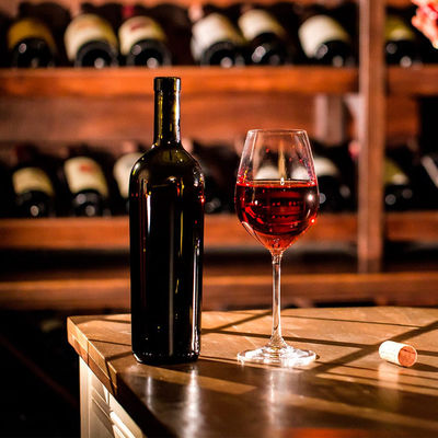 Stampa a schermo Stampa a caldo Verniciatura incisione elettroplatazione 750 ml Bottiglia di vino di vetro