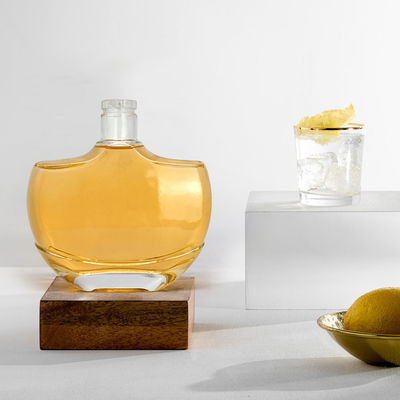 Bottiglia di vetro da 500 ml a fondo spessa per whisky rum gin e altri liquori