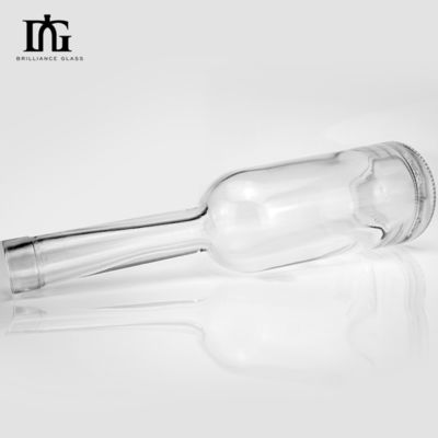Bottiglia di vino di vetro High Flint Spirit 100ml Collo rotondo vuoto con sughero su misura