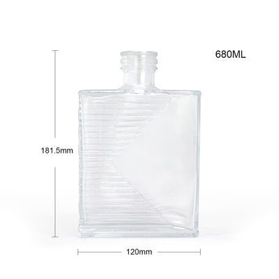 500ml Modern Decal Crafts Gin Bottiglia di vetro per liquori e bevande OEM/ODM Accettabile