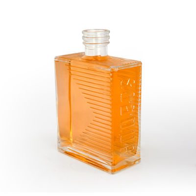 500ml Modern Decal Crafts Gin Bottiglia di vetro per liquori e bevande OEM/ODM Accettabile