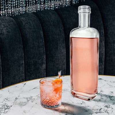 375ml 500ml 750ml Chiara Rotonda Vuota Vodka Whisky Gin Aspetto Vetro Bottiglie di alcol con sughero
