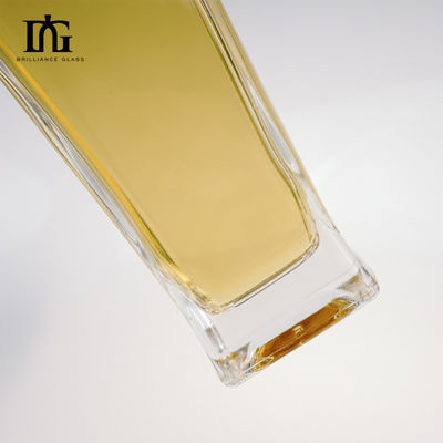 Rum vuoto cubo chiaro Gin spiritoso whisky vodka bottiglia di liquore in vetro con sughero e sigillo