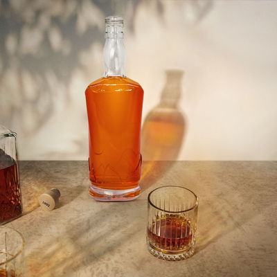 Capacità 500 ml Super Flint Glass Liquor Spirits con T Cork per Vodka Whiskey