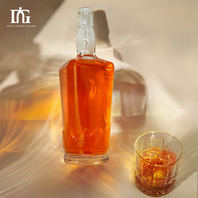 Capacità 500 ml Super Flint Glass Liquor Spirits con T Cork per Vodka Whiskey