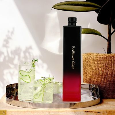 375 ml Materiale del corpo Vetro vuoto Alcol Vino Gin Whisky Vodka Alcol Tequila Bottiglia di vetro con tappo di sughero