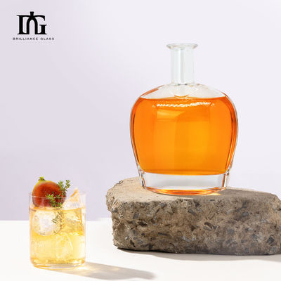 250 ml/500 ml/700 ml/750 ml Bottiglie di liquore di vetro di capacità con stampa personalizzata