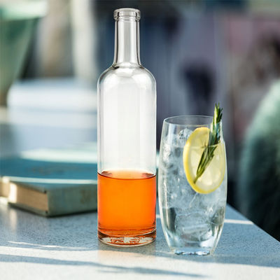 OEM/ODM Accettabile 700ml Bicchieri di vetro Bottiglie di liquori Chiare 500ml Bottiglia di whisky 750ml