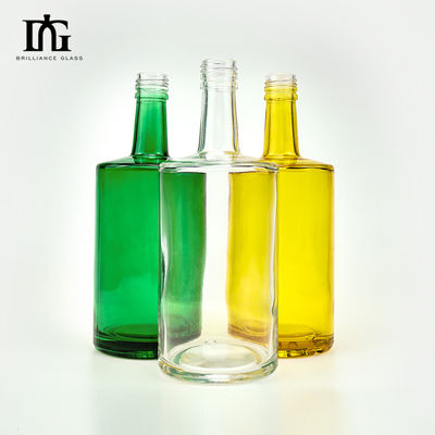 500 ml/700 ml/750 ml Bottiglia di vetro per vodka Gin Logo del cliente accettabile