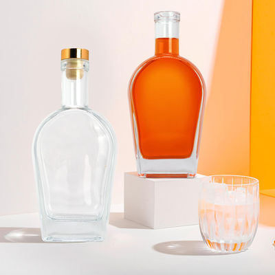 Whisky Liquor Gin Rum Vodka Bottiglia di vetro con tappo di vetro 450ml 700ml 750ml Materiale del colletto