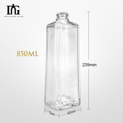 Bottiglie di vetro rotonde da 500 ml per tequila, whisky, gin, rum, brandy e vodka con superficie incisa